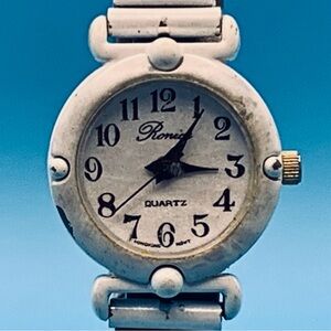 RONICA Vintage Women’s Quartz Wristwatch Expanding Band Hong Kong Movt Working
